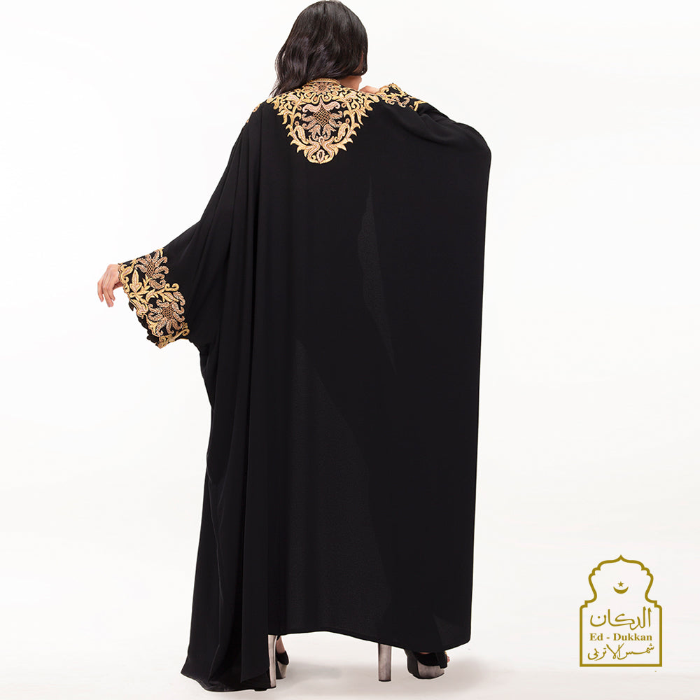 عباية سيدة القصر